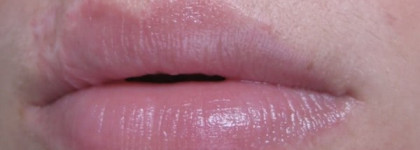 Нежный капризуля: блеск для губ Bourjois Effet 3D gloss #33 Brun poetic