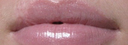 Нежный капризуля: блеск для губ Bourjois Effet 3D gloss #33 Brun poetic