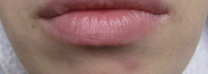 Chanel весна 2012! помада Rouge Coco Shine 69 Flirt