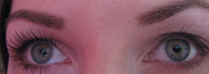 Тушь от benefit "they're Real