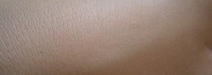 Светорассеивающая тональная основа YSL Teint Radiance #7