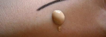 Светорассеивающая тональная основа YSL Teint Radiance #7