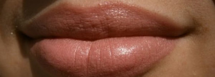 Сравнение помад Be Yu & Estee Lauder