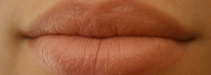 Сравнение помад Be Yu & Estee Lauder