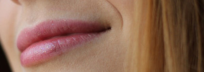 Помада Givenchy Rouge a Levres Revelateur Lipstick to Enhance Natural Lip Colour #37 Prune Folie