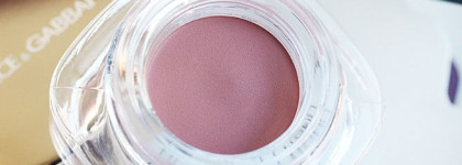 Dolce & Gabbana #dglovesfall Fall 2015. Кремовые тени Perfect Mono Intense Cream Eye Color. #Antique Rose