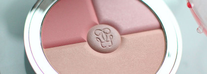 Meteorites Heart Shape Compact из весенней коллекции Guerlain Météorites Glow With Love Spring 2018