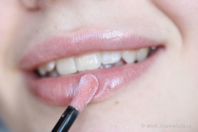 К зиме готова с Sisley Phyto-Lip Delight Бальзам-блеск для губ