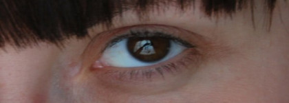 приятно удивил консилер oriflame studio artist concealer light