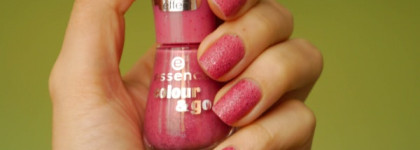 Клубничный смузи Essence