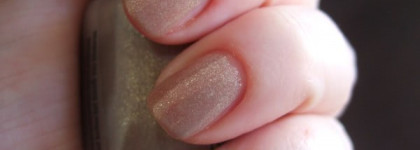 Нежность от China Glaze