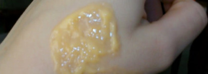 Clarins One-Step Gentle Exfoliating Cleanser