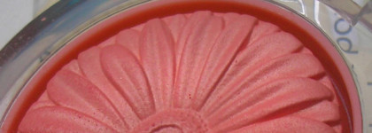 Очаровательные коралловые румяна Clinique Cheek Pop Blush -02 Peach Pop