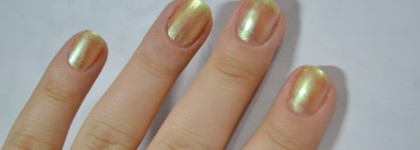 Три веселых друга от Sally Hansen: 13 Resolution, 06 Digital и 12 Hue