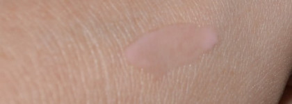 Chanel и Yves Saint Laurent или История о том, как я решила побаловать мои губы