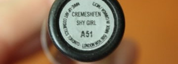 M.A.C. Cremesheen Lipstick в оттенке Shy Girl