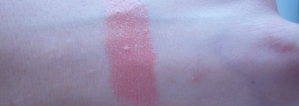 Губная помада "24 карата золота" (оттенок Golden peach - золотой персик) от Avon