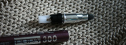 Стойкий автоматический водоотталкивающий карандаш для глаз Pupa Made To Last Eyes в двух оттенках  -  300 Intense Purple  и 600 Glamour Grey. Полный провал