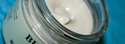 Ухаживаем за ручками с Burt’s Bees Hand Repair Kit