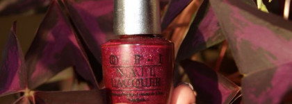 Бриллиантовый пурпур от O.p.i  (Ds026 ”Extravagance” O.p.i )