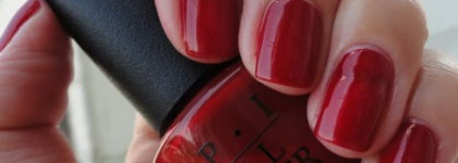 OPI  Vodka & Caviar  NL R55 + сравнение с OPI Big Apple Red NL N25