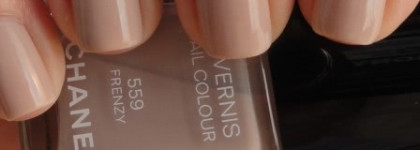 Осенний безумец Chanel Le Vernis 559 Frenzy