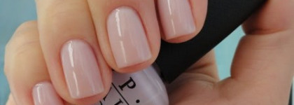 OPI Care to Danse? и OPI My Pointe Exactly