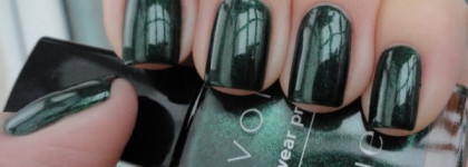 Avon Nailwear pro+  Midnight Green