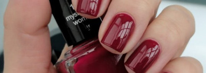 Anny Mysterious woman #110