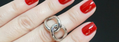 Восхитительный красный  YSL Rouge dada