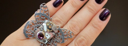 Chanel Le Vernis Nail Colour 583 Taboo