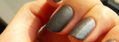 Лак для ногтей с матовым финишем Zoya Matte Velvet Lacquer