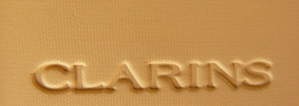 Clarins Teint Compact Haute Tenue SPF 15 Everlasting Compact Foundation. Оттенок 105 – Компактная устойчивая крем-пудра