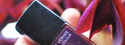 Chanel #18 Rouge Noir