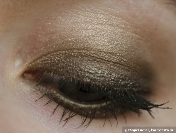 Dior 3 Couleurs Smoky Ready-To-Wear Smoky Eyeshadow Palette #481 (smoky khaki)
