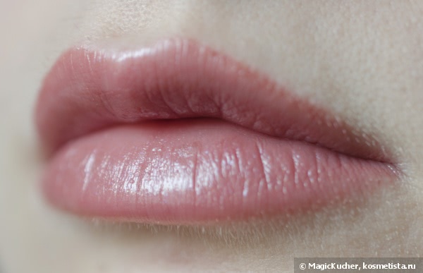 Clinique Chubby stick moisturizing lip colour balm #08 (graped-up)