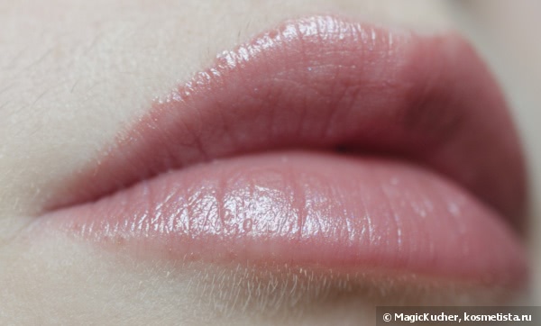 Clinique Chubby stick moisturizing lip colour balm #08 (graped-up)