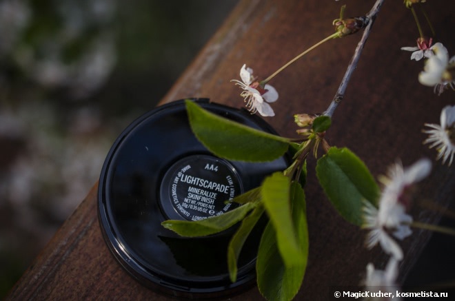 MAC Mineralize Skinfinish Lightscapade