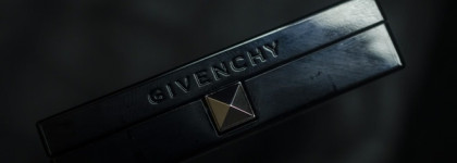 Givenchy. Чёрная классика