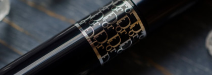 Сливовое шоу с Dior Diorshow Mascara Professionnel Volume Sur-Mesure #168 Pro purple