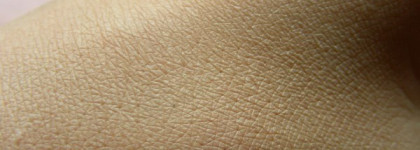 Revlon ColorStay - Medium Beige, 06 - тоналка