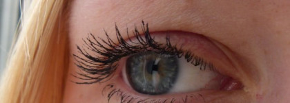 Шок от Ysl: Mascara Volume Effet Faux Cils Shocking #4 Sea Black