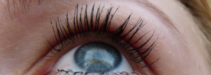 Шок от Ysl: Mascara Volume Effet Faux Cils Shocking #4 Sea Black