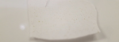 Точный удар по черным точкам с помощью очищающих полосок Biore Nose Pore Pack Cleaning strips