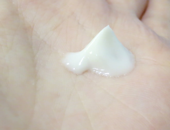 Пяточки, как у младенца! Крем для ног Louis Widmer Carbamid Forte 18% Urea против мозолей и трещин