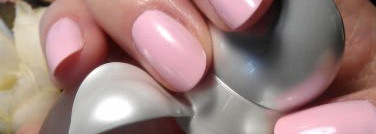 Розовое молоко от Avon