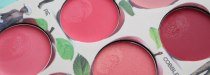 The Balm "How 'bout them apples?" cheek & lip cream palette