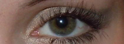 Зеленые оттенки теней Shiseido vs Essence (добавила хорошие свотчи)