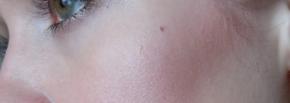 Весенняя влюбленность в ... румяна Essence Hugs&kisses