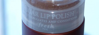 Уход за губами: пилинг, бальзамы, тонирующие гигиенички